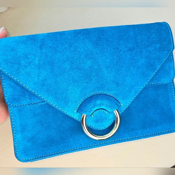 Banana Republic Blue Suede Crossbody Clutch – Gold Ring Closure – NWT - Picture 16 of 16